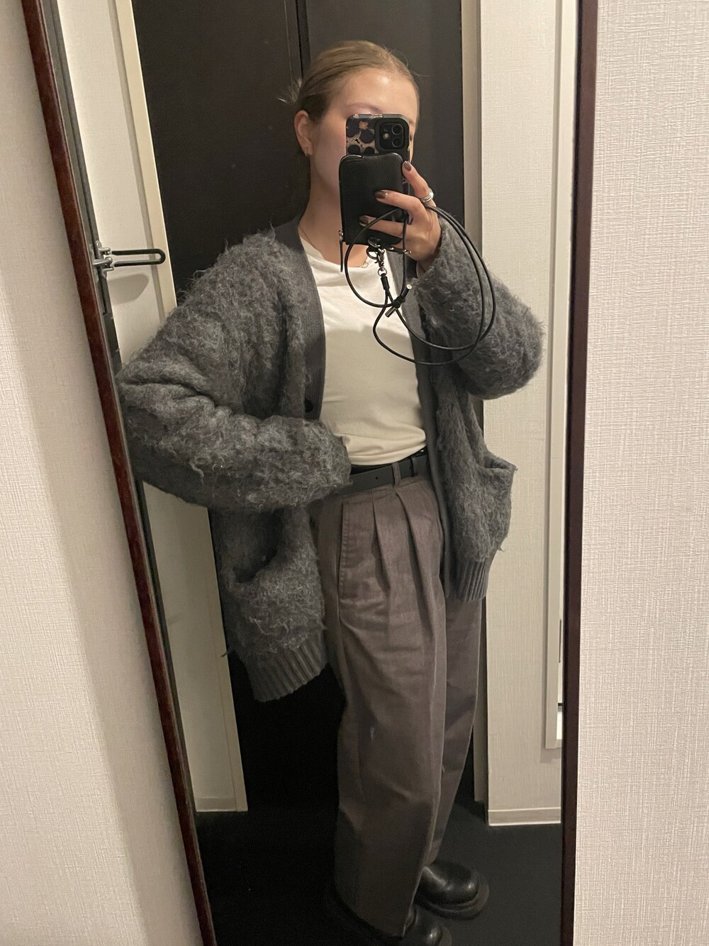 「秋コーデ、今日のコーデ、セーター、パンツスタイル」｜「BEAMS HEARTのアイテム（トップス、ホワイト系）」を使った、denbさん（骨格ウェーブ・レディース・161cm）の秋コーディネートの1枚目の写真