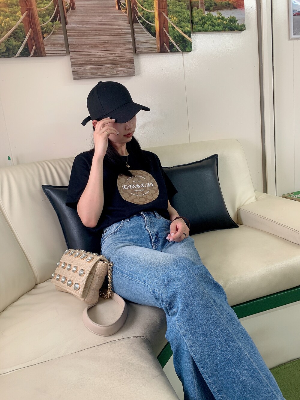 COACHのTシャツ/カットソーを使った人気ファッション