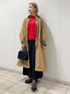「アイテム（ステンカラーコート）」を使った、LILIさん（レディース・157cm）の秋コーディネート