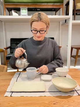 「アイテム（ランチョンマット/テーブルウェア）」を使った、LILIさん（レディース・157cm）の秋コーディネート
