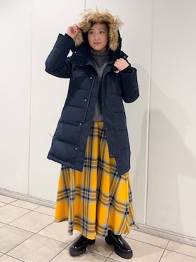 「冬の差し色コーデ」｜LILIさん（レディース・157cm）の冬コーディネート