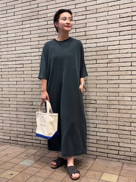 「ここでしか手に入らない別注アイテム」｜LILIさん（レディース・157cm）の夏コーディネート