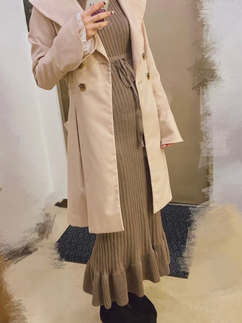 「秋のコーデ、ニットワンピース、ガーリー、プチプラ、フェミニン、秋服、GRL、淡色コーデ、オトナガーリー、お洒落さんとつながりたい、オトナ女子、いいね、save、フォローお願いします🤑、いいね返し、フォローミー」｜「REDYAZELのショールカラートレンチコート◆（トレンチコート、ピンク系）」を使った、🍑さん（レディース・153cm）の秋コーディネートの1枚目の写真
