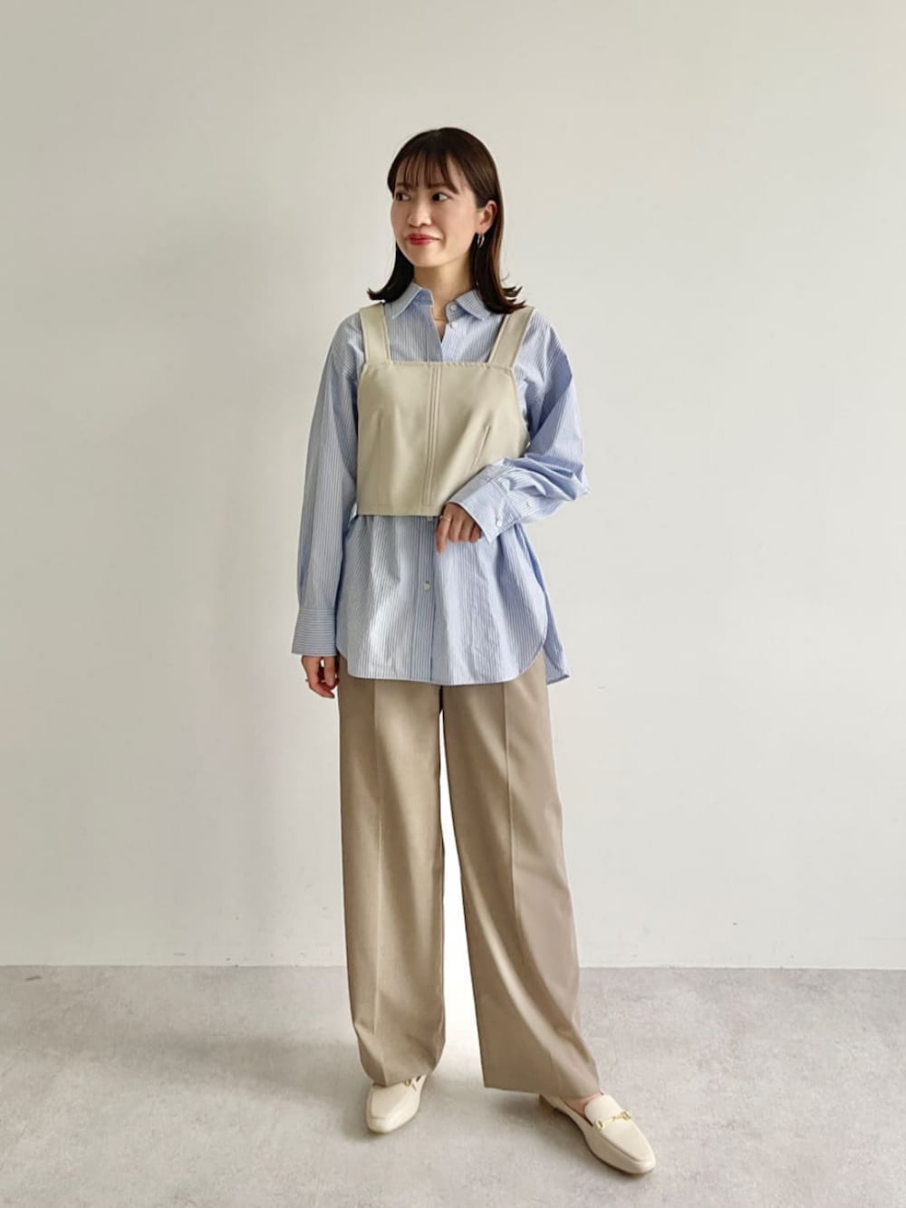 LA5013 ジャストカヴァリ 総柄 ストレッチパンツ グリーン 38