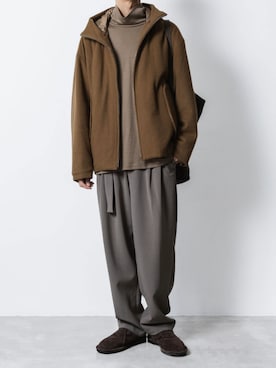 「アイテム（スリッポン）」を使った、AT_MMさん（メンズ・173cm）の冬コーディネート