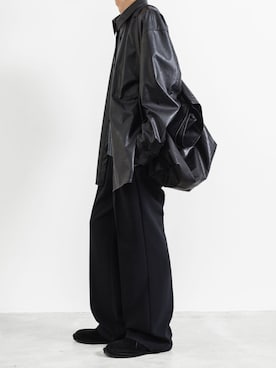 「アイテム（スリッポン）」を使った、AT_MMさん（メンズ・173cm）の秋コーディネート