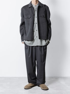 「アイテム（スリッポン）」を使った、AT_MMさん（メンズ・173cm）の秋コーディネート