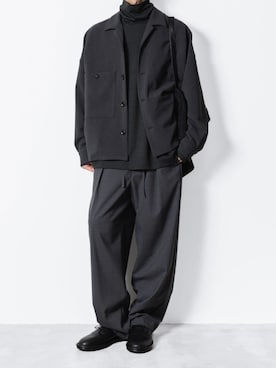 「アイテム（スリッポン）」を使った、AT_MMさん（メンズ・173cm）の秋コーディネート