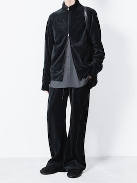 「アイテム（スリッポン）」を使った、AT_MMさん（メンズ・173cm）の秋コーディネート