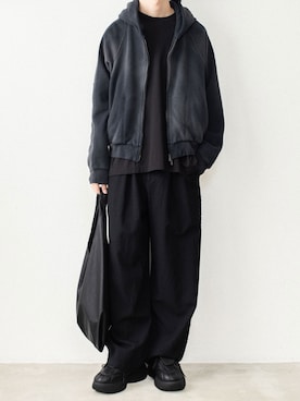 「VEIN （ヴェイン）のブラッシュドテリー ジップアップフーディー / BRUSHED TERRY ZIP-UP HOODIE（ベスト、ブラック系）」を使った、AT_MMさん（メンズ・173cm）の秋コーディネート