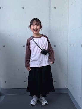 「YENNA（イェンナ）のアイテム」を使った、ioooさん（キッズ・120cm）の秋コーディネート