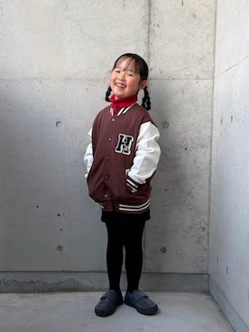 「アイテム（ニット/セーター）」を使った、ioooさん（キッズ・110cm）の冬コーディネート