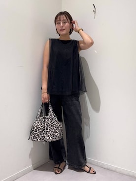 「アイテム（バングル/リストバンド）」を使った、hiinaさん（レディース・161cm・20代）の夏コーディネート
