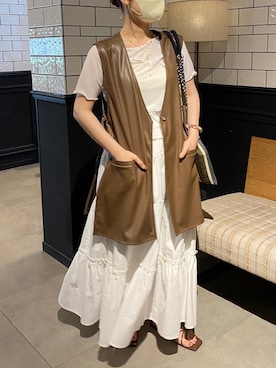 「白スカート」｜「アイテム（その他）」を使った、tomokaさん（レディース・157cm）の夏コーディネート