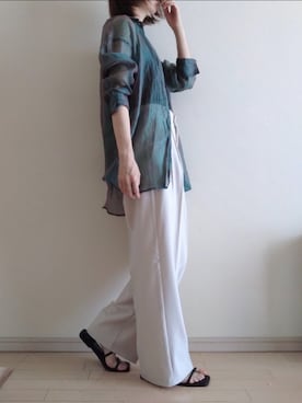 「JEANASIS（ジーナシス）のシャンブレーメタリックシアーシャツLS/198215（シャツ/ブラウス）」を使った、kazaneさん（レディース・166cm）の夏コーディネート