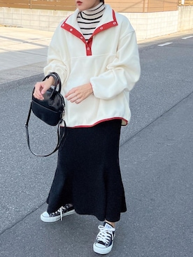 「アイテム（スウェット）」を使った、MIHOさん（レディース・158cm）の秋コーディネート