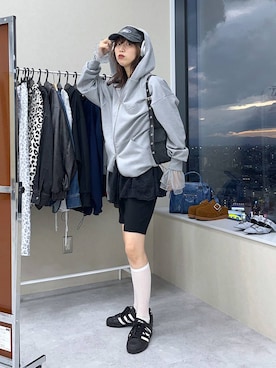 「アイテム（ソックス/靴下）」を使った、よここさん（レディース・168cm・20代）の秋コーディネート