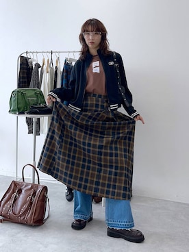 「アイテム（ローファー）」を使った、よここさん（レディース・168cm・30代）の秋コーディネート