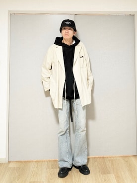 「RANDT（アールアンドティー）のアイテム（ジャケット/アウター）」を使った、 yujiさん（メンズ・176cm）の春コーディネート