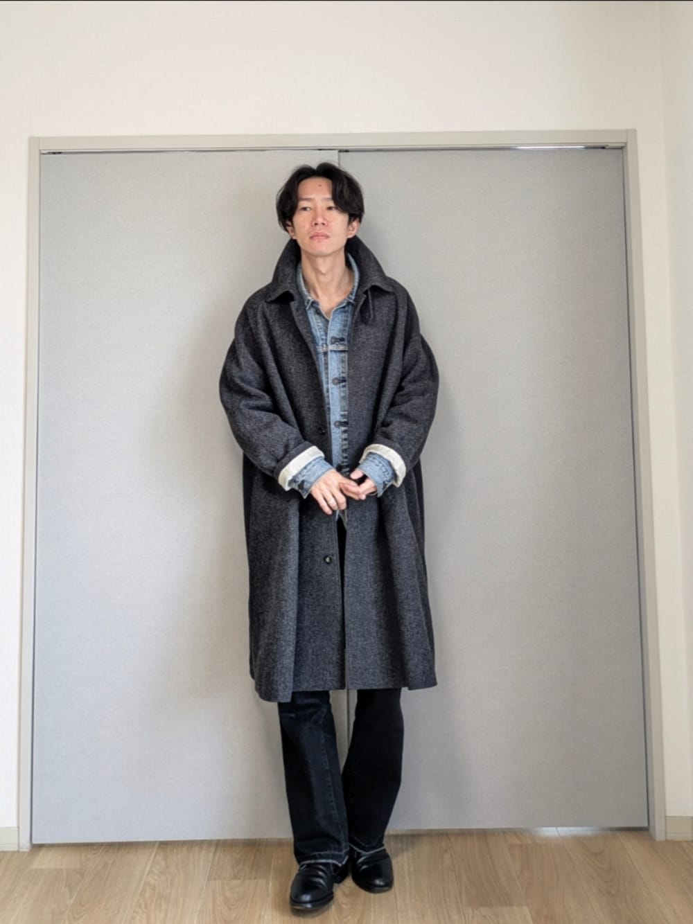 THE RERACS ブラック ステンカラーコート THE RERACS(ザ・リラクス)｜【MEN】オープンカラーコート/ダーク