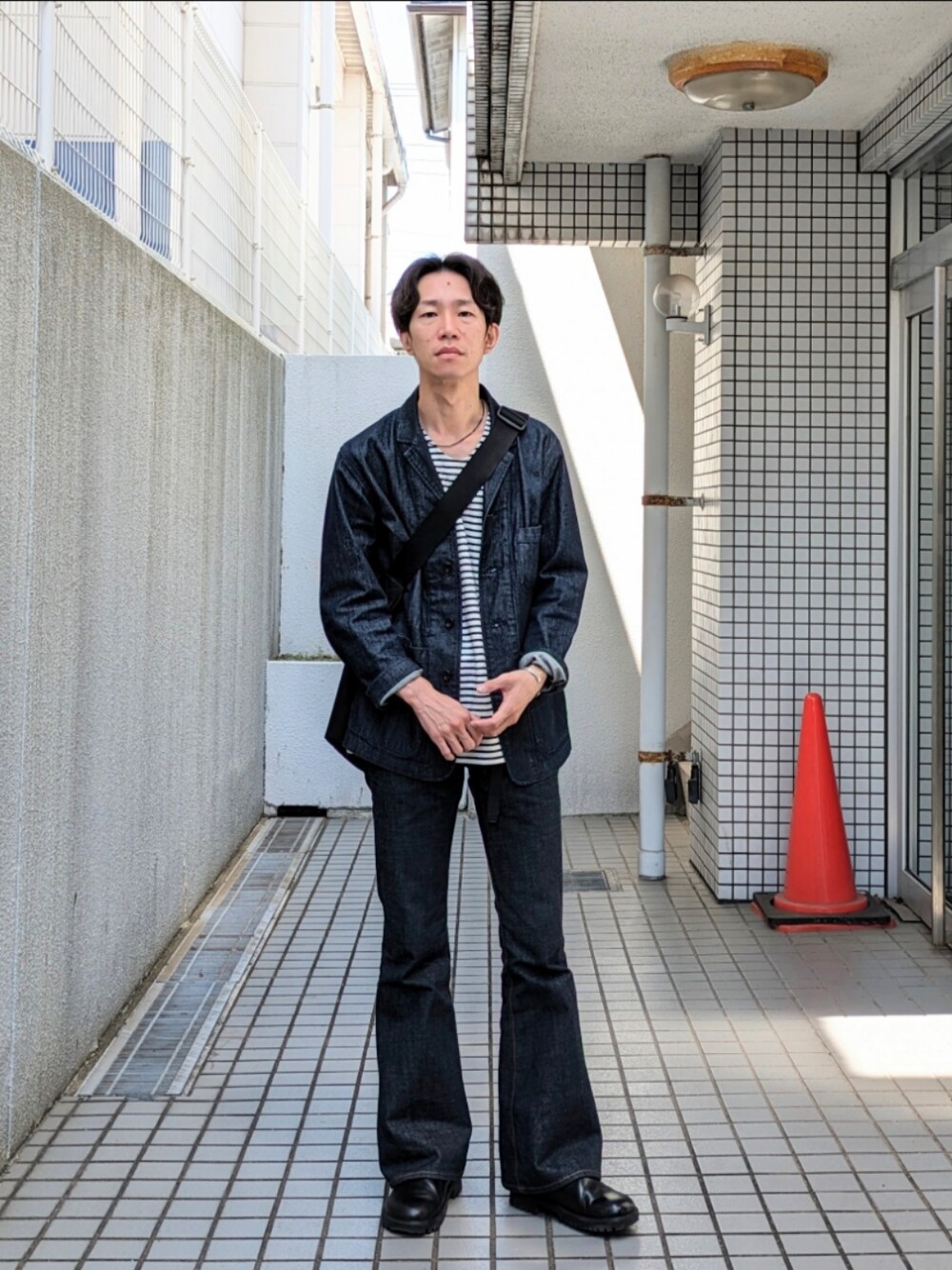 「今日のコーデ、春夏コーデ、シンプル、お洒落さんとつながりたい、いいね、save、フォローお願いします🤑、デニム、ボーダー、サンダル、し」｜「URBAN RESEARCHのアイテム（デニムジャケット、ブルー系）」を使った、 yujiさん（メンズ・176cm）の春コーディネートの1枚目の写真