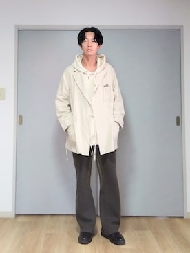「RANDT（アールアンドティー）のアイテム（ジャケット/アウター）」を使った、 yujiさん（メンズ・176cm）の秋コーディネート