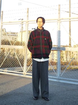 「WOOLRICH（ウールリッチ）のアイテム（その他アウター）」を使った、 yujiさん（メンズ・176cm）の秋コーディネート