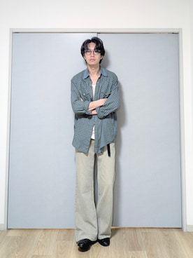「MAATEE&SONS（マーティーアンドサンズ）のアイテム（シャツ/ブラウス、ブルー系）」を使った、 yujiさん（メンズ・176cm）の春コーディネート