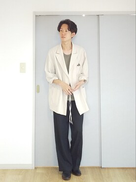 「RANDT（アールアンドティー）のアイテム（ジャケット/アウター）」を使った、 yujiさん（メンズ・176cm）の春コーディネート