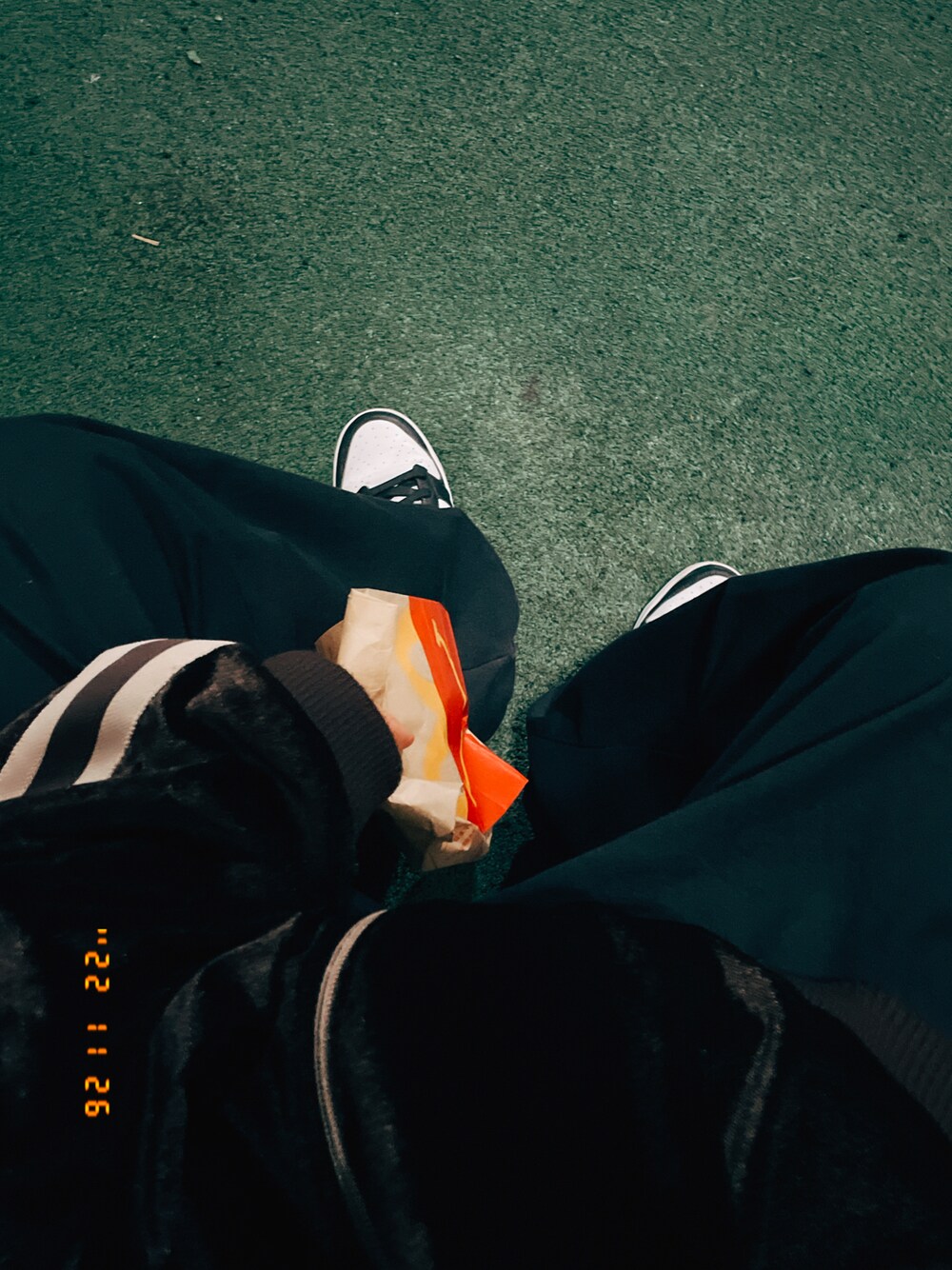 「NIKEのNIKE DUNK LOW RETRO ナイキ ダンク（スニーカー、ホワイト系）」を使った、ごさん（メンズ・173cm）の秋コーディネートの1枚目の写真