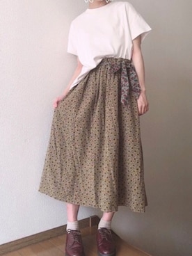「花柄スカート」｜うみさん（レディース・152cm・10代）の秋コーディネート