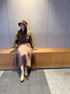 「JEANASIS（ジーナシス）のアイテム（帽子）」を使った、大釜ケリーさん（レディース・165cm）の秋コーディネート