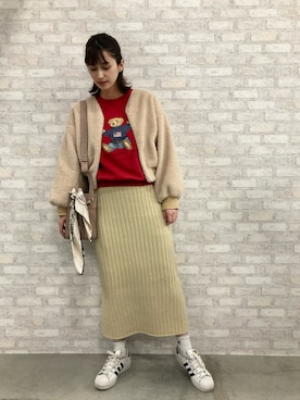 「red」｜「アイテム（その他アウター）」を使った、大釜ケリーさん（レディース・165cm）の冬コーディネート