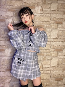 「JSガール」｜「アイテム（スカート）」を使った、aym9015miさん（キッズ・132cm）の秋コーディネート