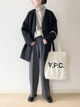 「select MOCA（セレクトモカ）のアイテム（ノーカラーコート）」を使った、𝐀𝐍𝐘さん（レディース・156cm）の冬コーディネート