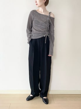 「アイテム（その他シューズ）」を使った、𝐀𝐍𝐘さん（レディース・156cm）の秋コーディネート