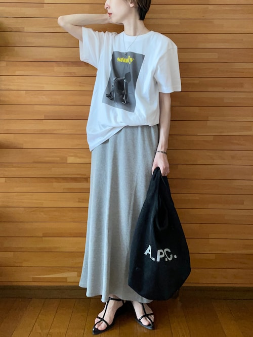 𝐀𝐍𝐘さんのコーディネート