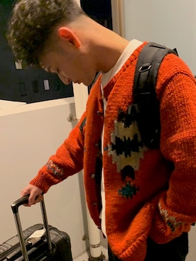 「チャイハネ（チャイハネ）のアイテム（トップス）」を使った、やすさん（メンズ・173cm）の冬コーディネート