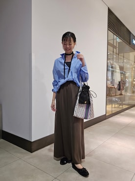 「アイテム（ポーチ）」を使った、nol hayashiさん（レディース・158cm）の秋コーディネート
