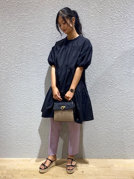 「パープル×黒」｜「アイテム（シャツ/ブラウス）」を使った、miyuさん（レディース・162cm）の夏コーディネート
