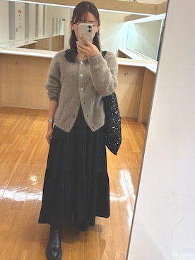 「LOUNGEDRESS（ラウンジドレス）のアイテム」を使った、コテガワ　アヤカさん（骨格ウェーブ・レディース・151cm）の秋コーディネート