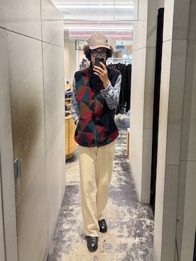 「アイテム（ベスト）」を使った、Yu Tanakaさん（メンズ・183cm）の秋コーディネート