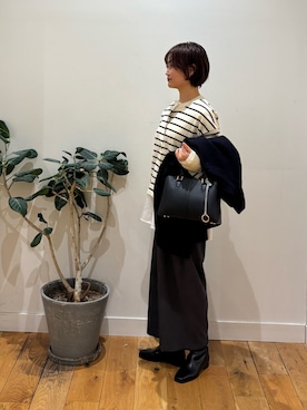 「アイテム（ステンカラーコート）」を使った、KAGAさん（レディース・158cm）の秋コーディネート