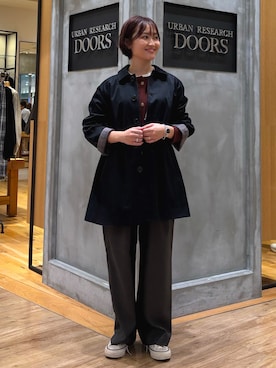 「アイテム（ステンカラーコート）」を使った、KAGAさん（レディース・158cm）の秋コーディネート