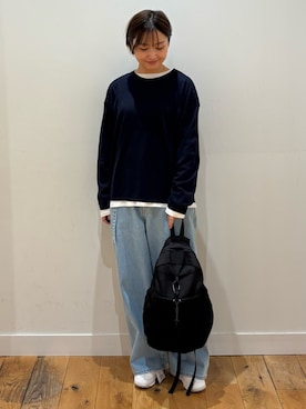 「アイテム（バックパック/リュック、グレー系）」を使った、KAGAさん（レディース・158cm）の秋コーディネート