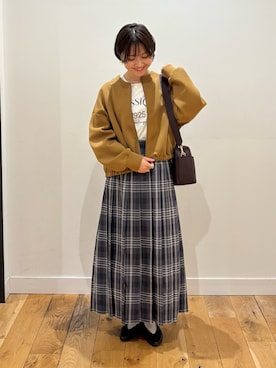 「アイテム（スカート）」を使った、KAGAさん（レディース・158cm）の秋コーディネート