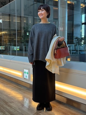 「アイテム（ショルダーバッグ、オレンジ系）」を使った、KAGAさん（レディース・158cm）の秋コーディネート