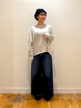 「アイテム（サンダル）」を使った、KAGAさん（レディース・158cm）の秋コーディネート