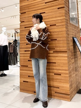 「アイテム（マフラー）」を使った、kotomiurさん（レディース・166cm）の秋コーディネート