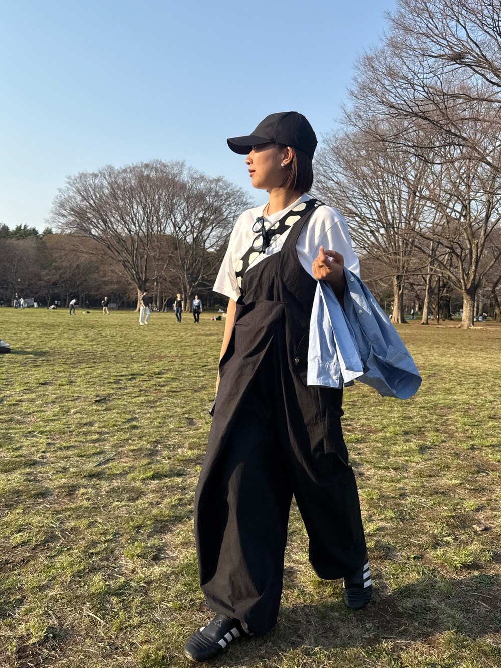 イアパピヨネ スミスタイル ワンショルダーラップサロペット ブラック イアパピヨネ スミスタイル ワンショルダーラップサロペット